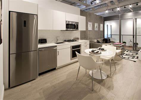 white quartz countertops