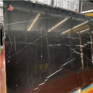 Eladó Nero Marquina márvány